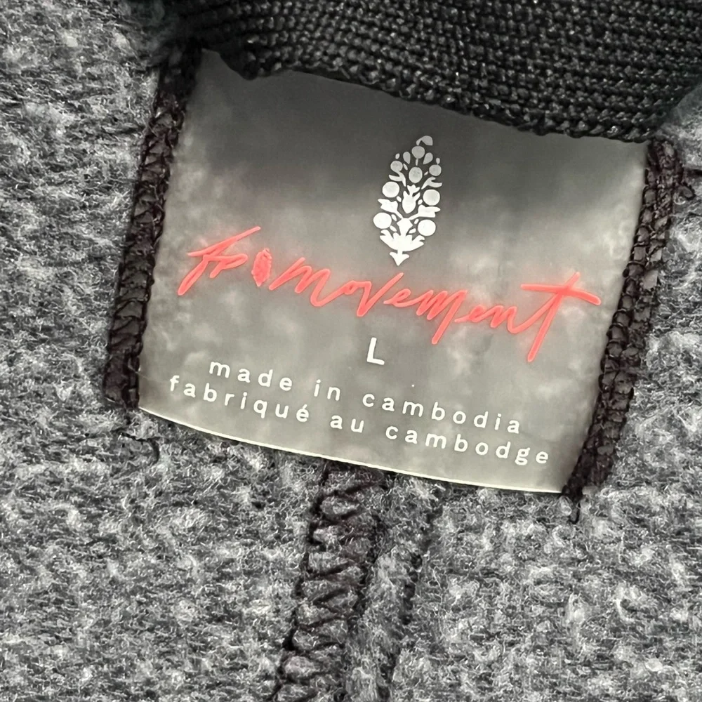 Free People Fp Movement Bonfire Oversized Hoodie Large Gray Black Sweatshirt NWT - Picture 16 of 16